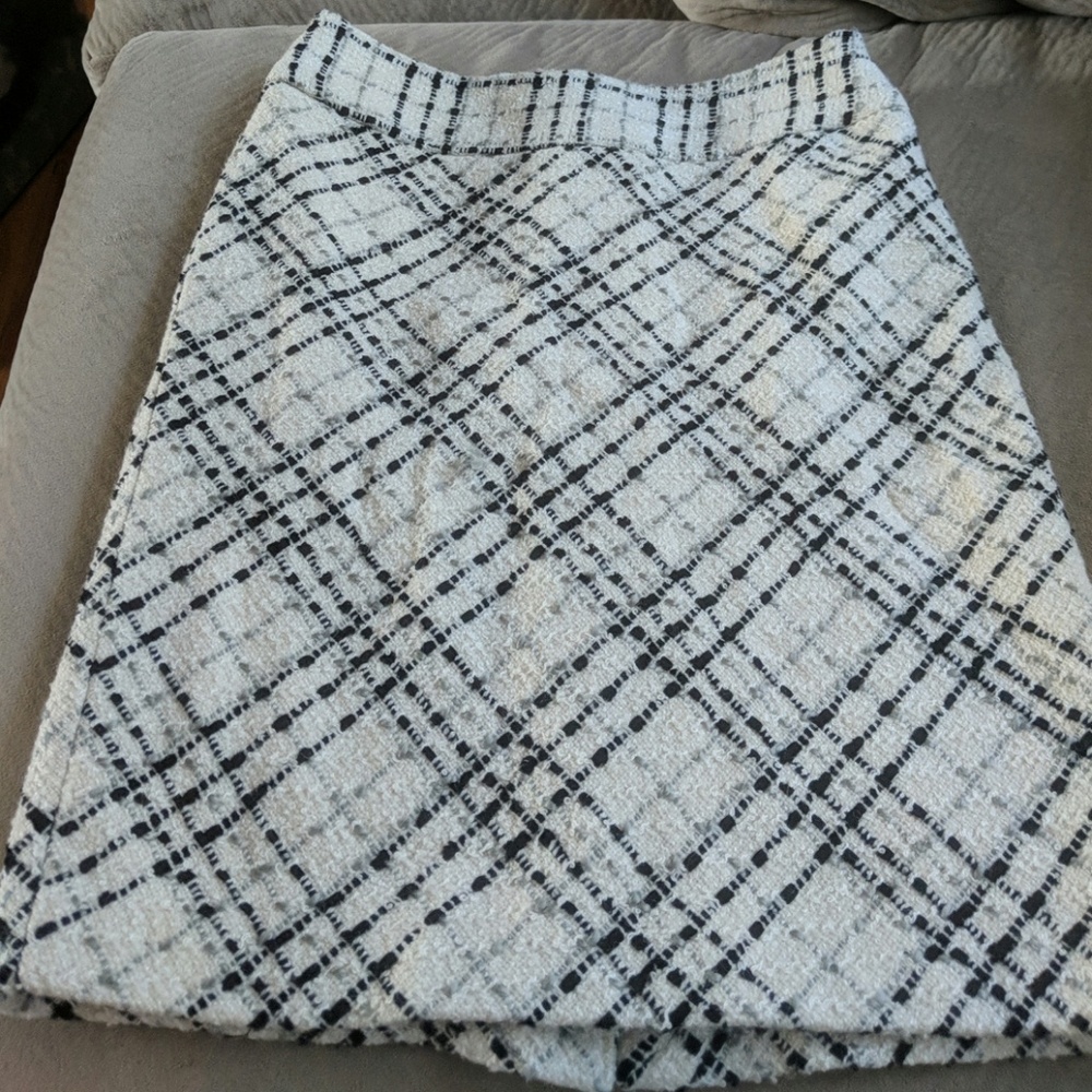 Thick winter pencil skirt